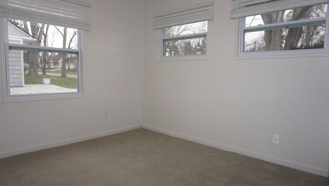 2364 Pinecrest Avenue, Ann Arbor, MI 48104