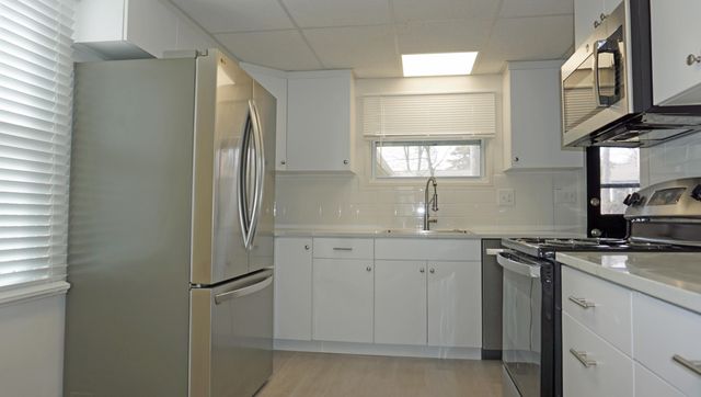 2364 Pinecrest Avenue, Ann Arbor, MI 48104