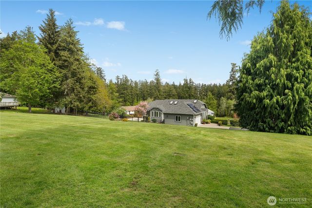 8434 Baird Road NE, Olympia, WA 98516