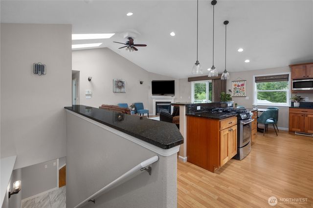 8434 Baird Road NE, Olympia, WA 98516