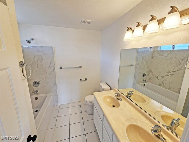 1821 Pershing Avenue B, Pahrump, NV 89048