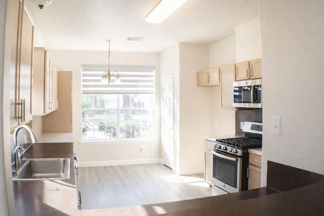 16327 Sitella Court, Sugar Land, TX 77498