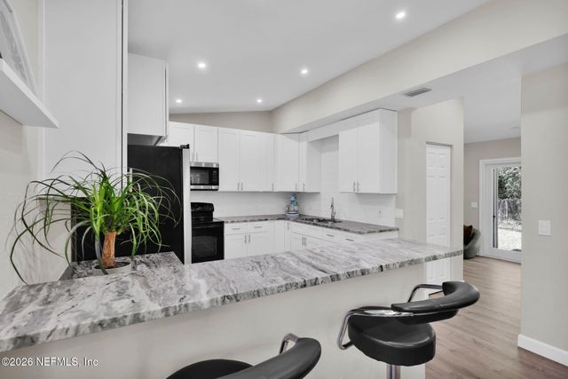 6786 W GASPAR Circle, Jacksonville, FL 32219