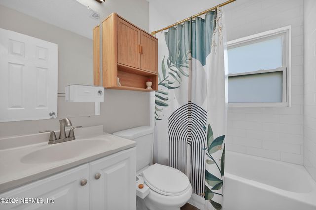 6786 W GASPAR Circle, Jacksonville, FL 32219