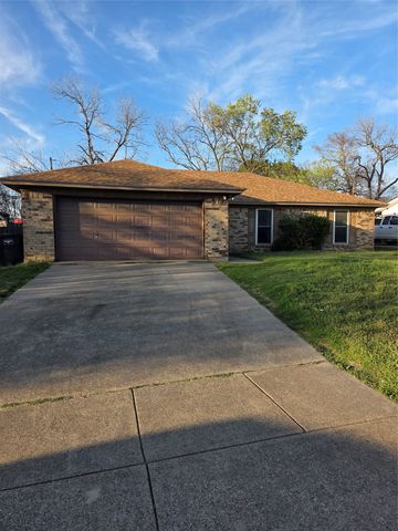 6609 Yolanda Drive, Fort Worth, TX 76112