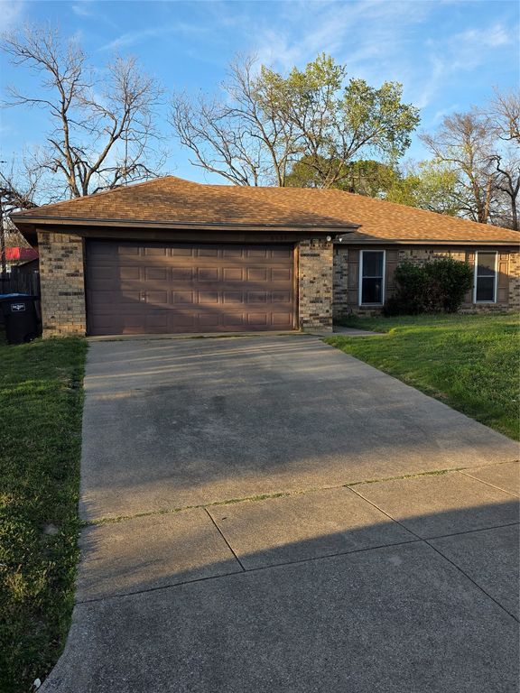 6609 Yolanda Drive, Fort Worth, TX 76112