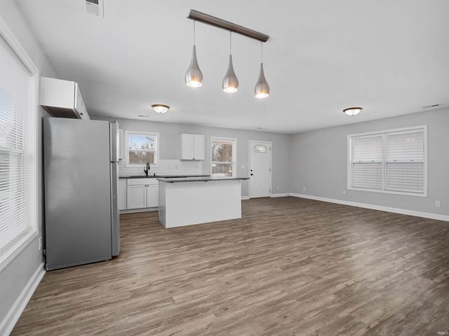 2429 Dodge Avenue, Fort Wayne, IN 46805