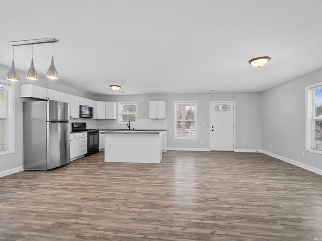 2429 Dodge Avenue, Fort Wayne, IN 46805