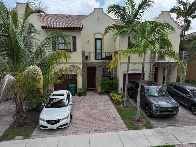 23477 SW 112th Pl, Homestead, FL 33032