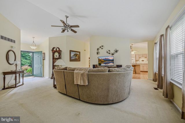 333 CHATTAHOOCHEE DR, Bear, DE 19701