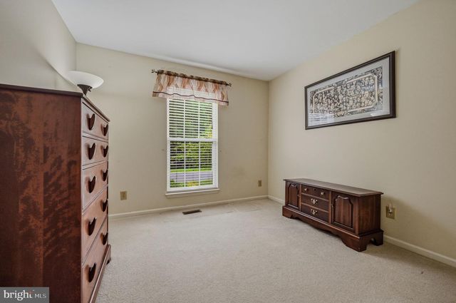 333 CHATTAHOOCHEE DR, Bear, DE 19701