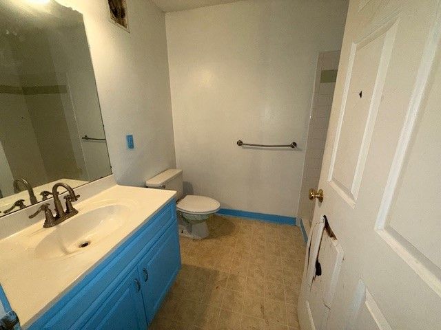 96 Mill Street 303, Woonsocket, RI 02895