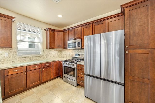 1729 Scottsdale Rd, Beaumont, CA 92223