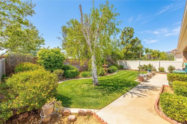 1729 Scottsdale Rd, Beaumont, CA 92223