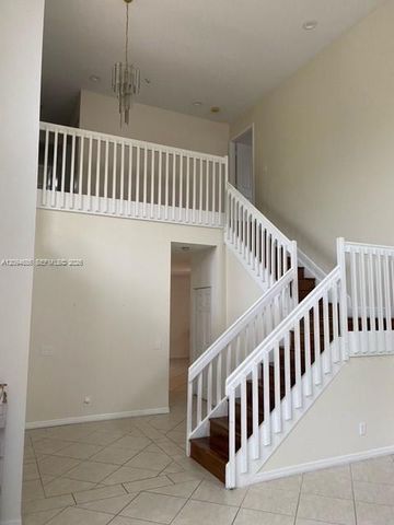 1122 Hickory Way, Weston, FL 33327