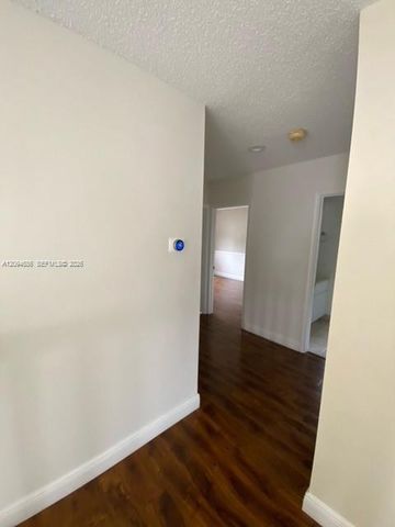 1122 Hickory Way, Weston, FL 33327