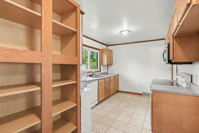1039 S Constantine Street, Three Rivers City, MI 49093