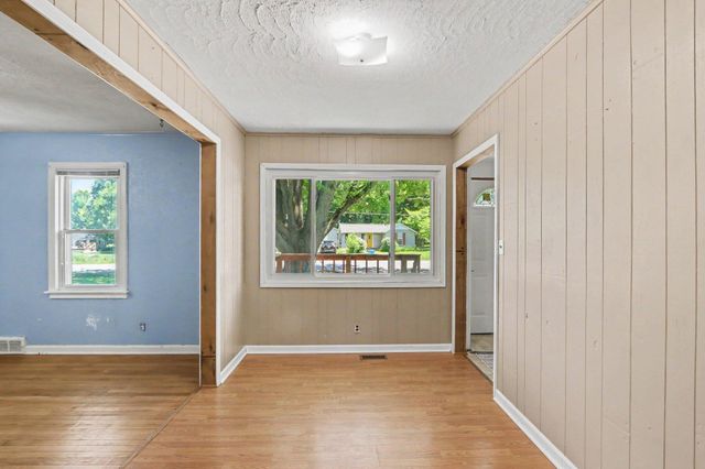 1039 S Constantine Street, Three Rivers City, MI 49093