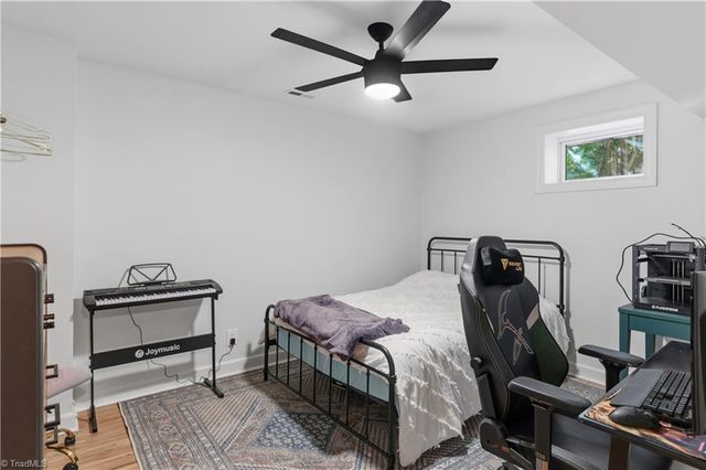 325 Stonebrook Lane, Winston-salem, NC 27104