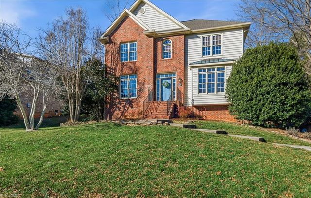 325 Stonebrook Lane, Winston-salem, NC 27104