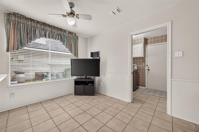 2714 Fairway Drive, Sugar Land, TX 77478
