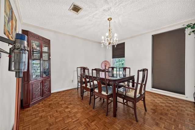 2714 Fairway Drive, Sugar Land, TX 77478