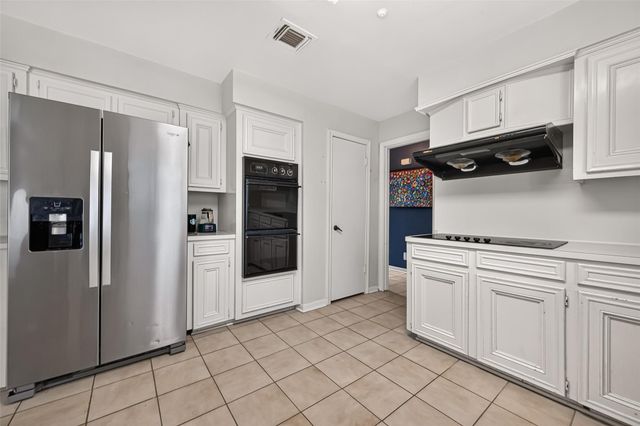 2714 Fairway Drive, Sugar Land, TX 77478