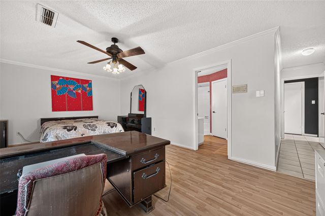 2714 Fairway Drive, Sugar Land, TX 77478