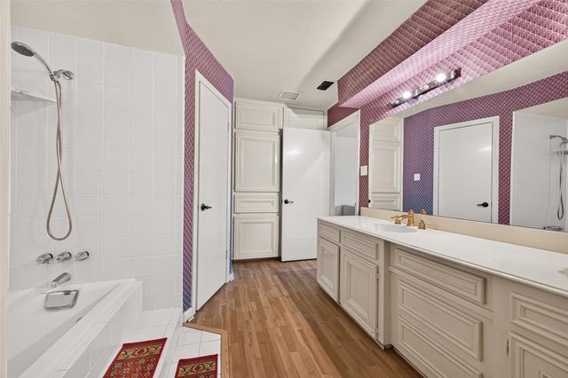 2714 Fairway Drive, Sugar Land, TX 77478