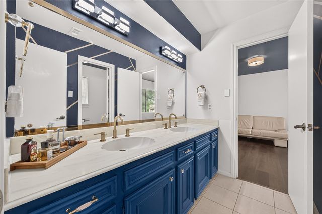 2714 Fairway Drive, Sugar Land, TX 77478