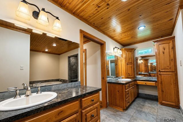 30778 Linder Rd, Denham Springs, LA 70726