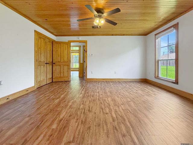 30778 Linder Rd, Denham Springs, LA 70726