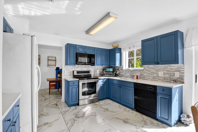 510 S Broadway, Lantana, FL 33462