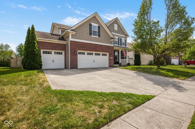 3033 Tuscarora Lane, Indianapolis, IN 46217
