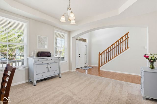 3033 Tuscarora Lane, Indianapolis, IN 46217