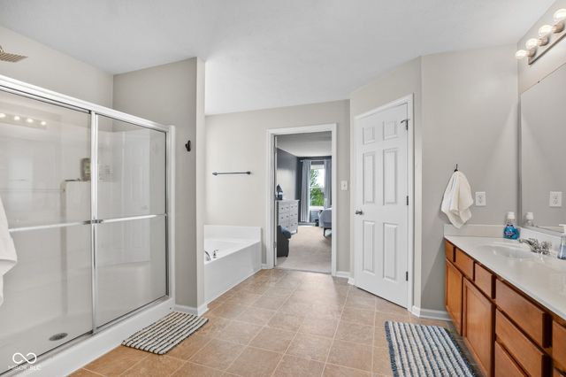 3033 Tuscarora Lane, Indianapolis, IN 46217