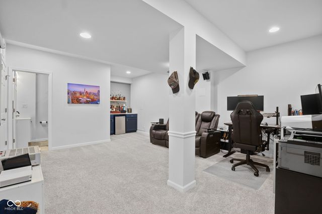 3033 Tuscarora Lane, Indianapolis, IN 46217