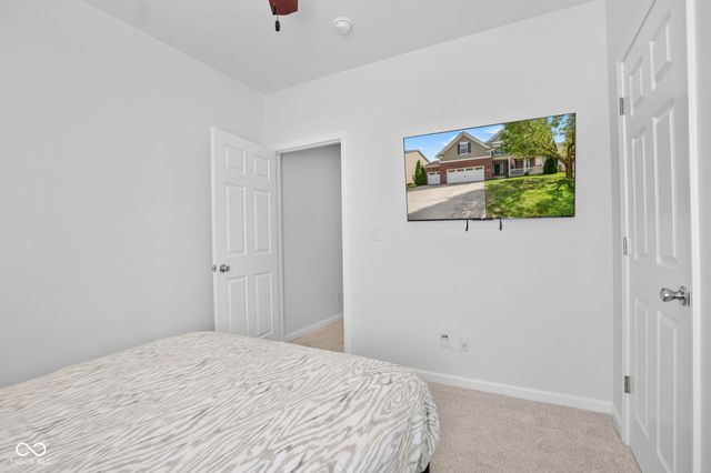 3033 Tuscarora Lane, Indianapolis, IN 46217