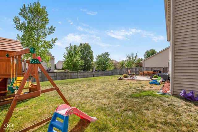 3033 Tuscarora Lane, Indianapolis, IN 46217