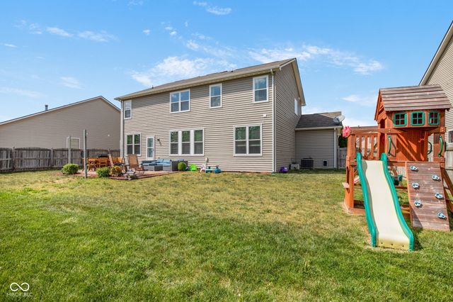 3033 Tuscarora Lane, Indianapolis, IN 46217