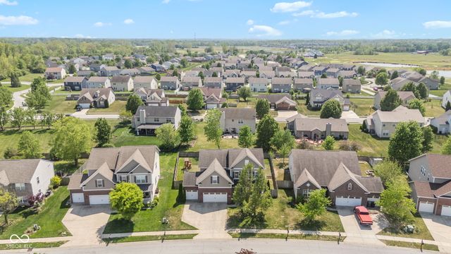 3033 Tuscarora Lane, Indianapolis, IN 46217