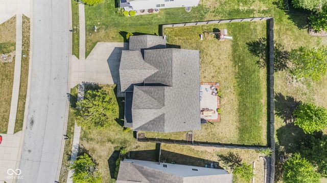 3033 Tuscarora Lane, Indianapolis, IN 46217