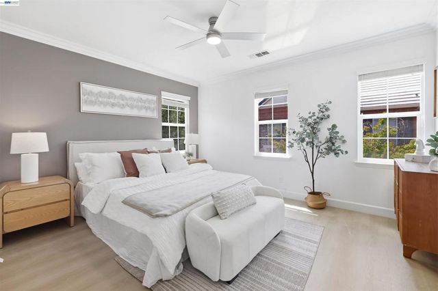 4866 Shelton St, Dublin, CA 94568