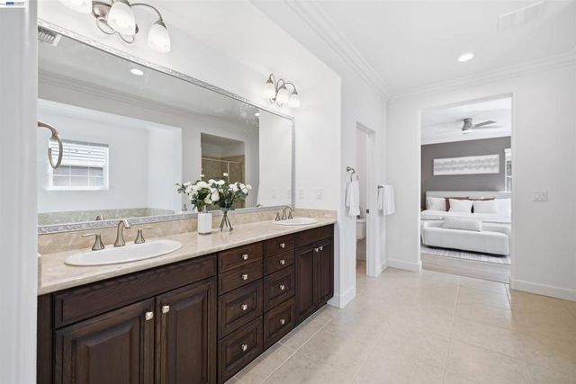 4866 Shelton St, Dublin, CA 94568