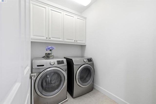 4866 Shelton St, Dublin, CA 94568