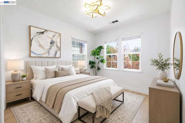 4866 Shelton St, Dublin, CA 94568