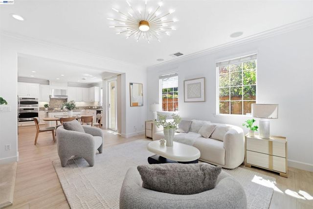 4866 Shelton St, Dublin, CA 94568
