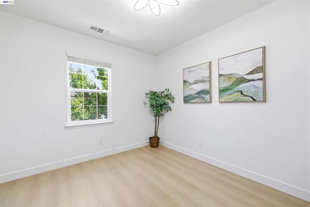 4866 Shelton St, Dublin, CA 94568