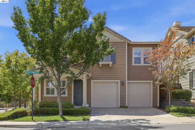 4866 Shelton St, Dublin, CA 94568