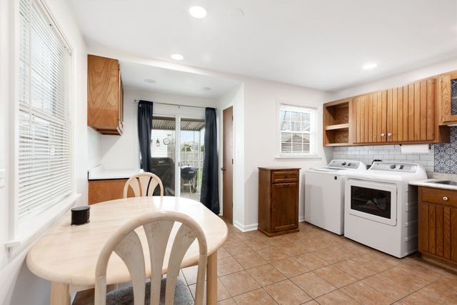 3101 Thrush Lane, Rolling Meadows, IL 60008